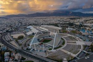 Κλείνουν ΟΑΚΑ και ποδηλατοδρόμιο λόγω προβλήματος στατικότητας των στεγάστρων «Καλατράβα»