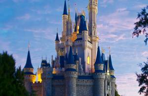 Disney: Θα απολύσει περίπου 32.000 υπαλλήλους το α΄ εξάμηνο του 2021