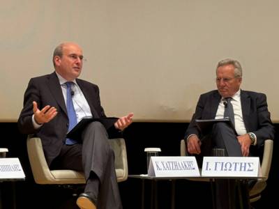 Κ. Χατζηδάκης: «Όχι» σε μείωση του ΦΠΑ - Τα αποτελέσματα της μάχης κατά της φοροδιαφυγής θα κρίνουν τις αλλαγές στη φορολογική πολιτική
