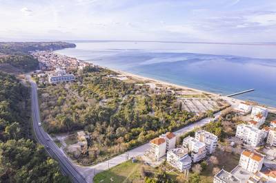 ΤΑΙΠΕΔ: Η «MATENISA TRADING CO. LTD» επιλέξιμος επενδυτής για την αξιοποίηση του ακινήτου «Ακτή και Camping Αγίας Τριάδας»