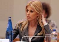 ΝΔ: Καταδικάζουμε την επίθεση στο γραφείο της Έλενας Ράπτη