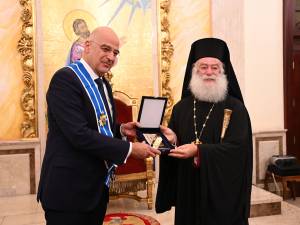 Επίσκεψη Ν. Δένδια στο Πατριαρχείο Αλεξανδρείας και συνάντηση με τον Πατριάρχη Θεόδωρο Β΄