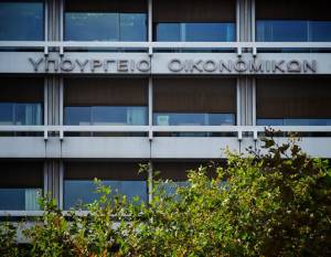 Την 1η Μαρτίου ξεκινά το πλαφόν για το μητρικό γάλα