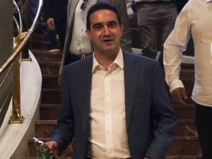 ΠΑΣΟΚ: Μιχάλης Κατρίνης και Μιλένα Αποστολάκη υποψήφιοι πρόεδροι