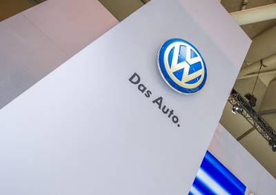 VW: Προσφορά αποζημίωσης στους εργαζόμενους, που θα παραιτηθούν από μονάδα στη Ρωσία