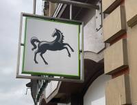 Lloyds: Εκτινάχθηκαν τα κέρδη προ φόρων στο γ΄ τρίμηνο