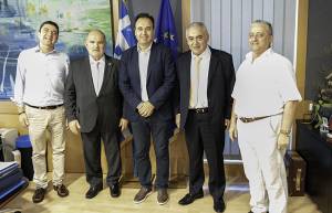Συνάντηση ΕΕΑ - Παπαστεργίου: «Φως» για τη λύση του προβλήματος των ανασφάλιστων οχημάτων το αμέσως επόμενο διάστημα