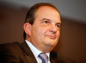 Παρέμβαση Καραμανλή για Πρέσπες: Αδικαιολόγητη η βιασύνη της κυβέρνησης