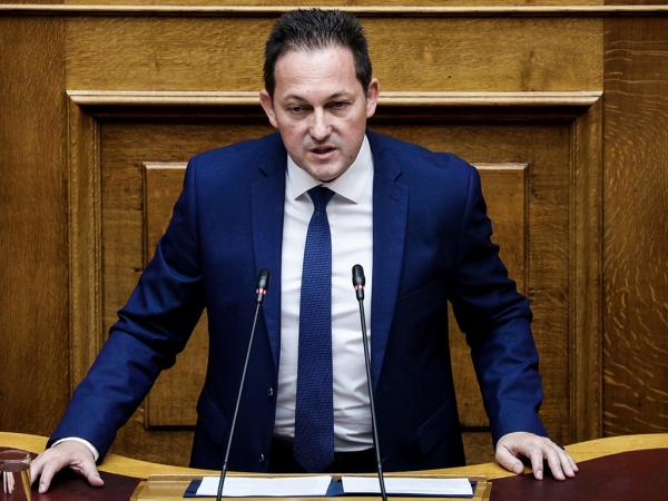 Πέτσας: «Η σημερινή εμφάνιση του κ. Τσίπρα στη Βουλή μόνο θλίψη προκαλεί»