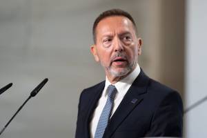 Γ. Στουρνάρας: Από το φθινόπωρο του 2024 η αποκλιμάκωση των επιτοκίων