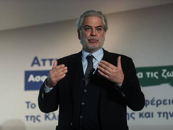 Στυλιανίδης: Παράταση της αργίας και την Τετάρτη