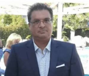 Πέθανε ξαφνικά ο δημοσιογράφος της ΕΡΤ Μπάμπης Ζαχαρόπουλος