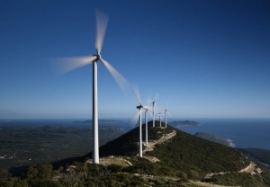 ΡΑΕ: Κανονικά ο διαγωνισμός για τους αιολικούς και φωτοβολταϊκούς σταθμούς