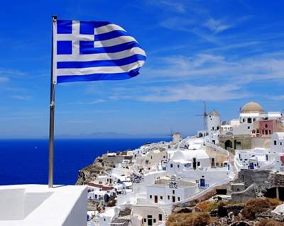 Γερμανικά ΜΜΕ: Έως και 30% ακριβότερες οι διακοπές στην Ελλάδα