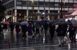 Νέο έκτακτο δελτίο της ΕΜΥ για 7 περιοχές - Μαρουσάκης: Ψυχρή εισβολή από την Κυριακή