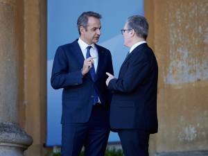 Συνάντηση Κ. Μητσοτάκη με τον Βρετανό πρωθυπουργό Σερ Κιρ Στάρμερ
