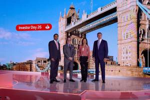 Santander sets a new standard for profitable growth, targeting more than 210 million customers, over €20 billion profit and more than double cash dividend per share by 2028