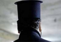 Λάρισα: Συνελήφθη στα ΚΤΕΛ ο ιερέας που καταδικάστηκε για υπεξαίρεση 3,8 εκατ. ευρώ