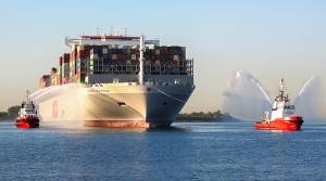 Η PCT καλωσορίζει το OOCL PIRAEUS ένα από τα μεγαλύτερα πλοία κοντέινερ στον κόσμο