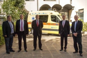 Attica Bank: Παρέδωσε στο ΕΚΑΒ ένα ασθενοφόρο