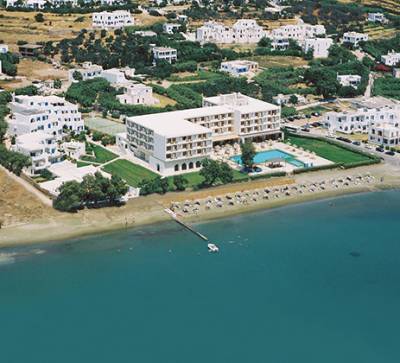 Στην Attica Συμμετοχών το ξενοδοχείο Tinos Beach έναντι 6,5 εκατ. ευρώ