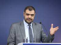 Μαρινάκης: Θα αναβληθεί το αυριανό υπουργικό συμβούλιο εάν είναι σε εξέλιξη η πρόταση δυσπιστίας