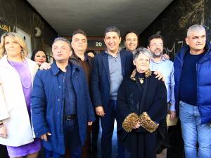 Αυγενάκης: Στόχος μας να ξανανιώσουν ασφαλείς οι αγρότες της Θεσσαλίας - Συναντήσεις με αγρότες στη Φαρκαδόνα
