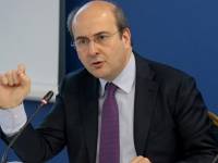 K. Χατζηδάκης: Αύξηση κοινωνικών δαπανών και νέα μείωση της ανεργίας το 2022 - Οι δέκα στόχοι του Υπουργείου Εργασίας για τη νέα χρονιά