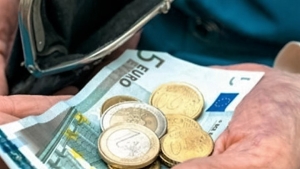Πότε θα καταβληθούν συντάξεις και προνοιακά επιδόματα