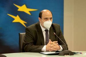 Πιστώθηκαν 1,2 εκατ. ευρώ σε 151 πυρόπληκτους της Αττικής