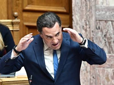 Γεωργιάδης κατά Κωνσταντοπούλου: «Είναι υστερική, απαίσια, τύραννος, βιάζει το Κοινοβούλιο»