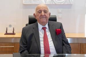 DEMO: Διάκριση του ιδρυτή της Σταύρου Δέμου ως Πρωτεργάτη της Ελληνικής Φαρμακοβιομηχανίας