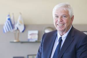 Αποχαιρετιστήριο στον Λουκά Κορομπίλη της Υδρογείου Ασφαλιστικής