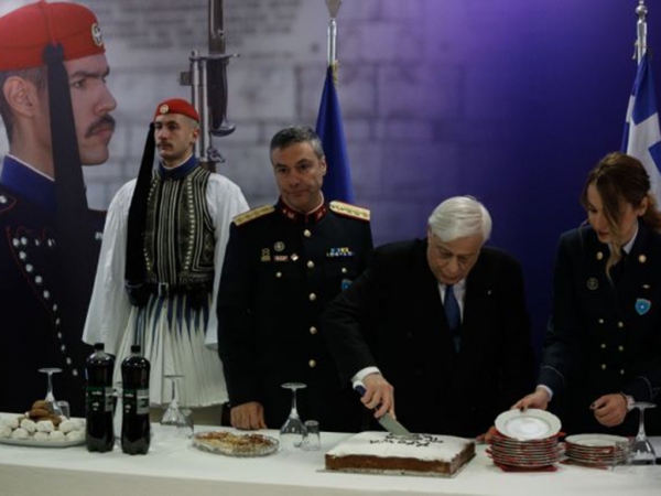 ΠτΔ: «Είμαστε έτοιμοι να αντιμετωπίσουμε οποιαδήποτε απειλή εναντίον της πατρίδας μας»