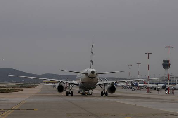 Άνοδος 12,8% στις διεθνείς αεροπορικές αφίξεις στην Ελλάδα στο πεντάμηνο του 2024
