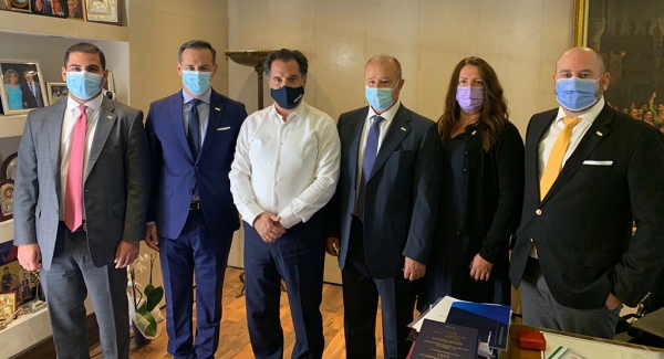 Συνάντηση του υπουργού Ανάπτυξης και Επενδύσεων με τον ΣΕΜΑ