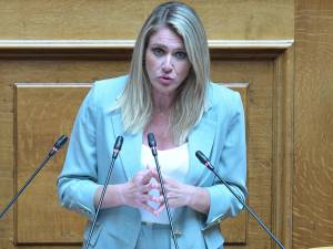 Άννα Ευθυμίου: Στα τέλη Νοεμβρίου το επίδομα των 400 ευρώ σε 2,2 εκατ. δικαιούχους