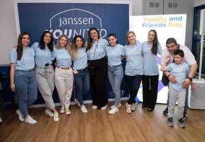 ΑΝΟΙΧΤΗ ΑΓΚΑΛΙΑ από τους ανθρώπους της Janssen