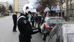 Πάνω από 32.000 παραβάσεις σε όλη την Ελλάδα για άσκοπη μετακίνηση από την έναρξη του μέτρου