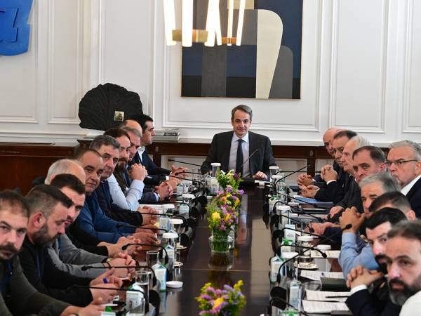 Κ. Μητσοτάκης στη συνάντηση με κτηνοτρόφους: Προτεραιότητά μας η οριστική εκρίζωση της ευλογιάς