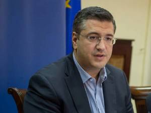 Απ. Τζιτζικώστας: Αστειότητες οι ισχυρισμοί των Τούρκων περί απαγόρευσης εισόδου μου στη χώρα