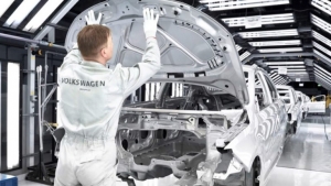 Όμιλος VW: Σοκαριστική πτώση των λειτουργικών κερδών