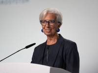 Κρ. Λαγκάρντ: Εντυπωσιακά τα αποτελέσματα της Ελλάδας - Το 2025 θα ρίξουμε τον πληθωρισμό στο 2%