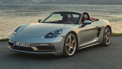 «Έκρηξη» πωλήσεων για την Porsche