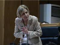 Δίκη ΧΑ: Αμετακίνητη η Εισαγγελέας στην αναστολή των ποινών ζήτησε το λόγο να απαντήσει στους επικριτές της