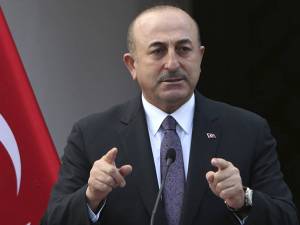 Κλείνει τα Στενά του Βοσπόρου η Τουρκία