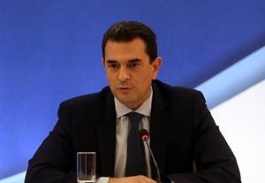 Κ. Σκρέκας: Πρόστιμα 206.500 ευρώ σε εταιρείες για διακίνηση 15,6 τόνων παράνομου φρέοντος
