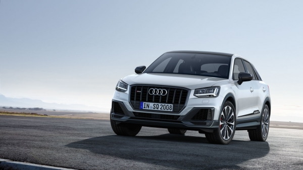 Audi: Ανανεώνει το SQ2 των 300 ίππων