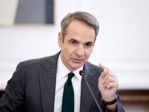 Μητσοτάκης: «Η τυφλή βία δεν έχει ιδεολογικό πρόσχημα» – Στο επίκεντρο ακρίβεια, συντάξεις, Υγεία και ανάπτυξη