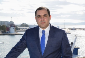 Ο Υφυπουργός Ναυτιλίας & Νησιωτικής Πολιτικής στο πλευρό των ναυπηγοεπισκευαστικών επιχειρήσεων